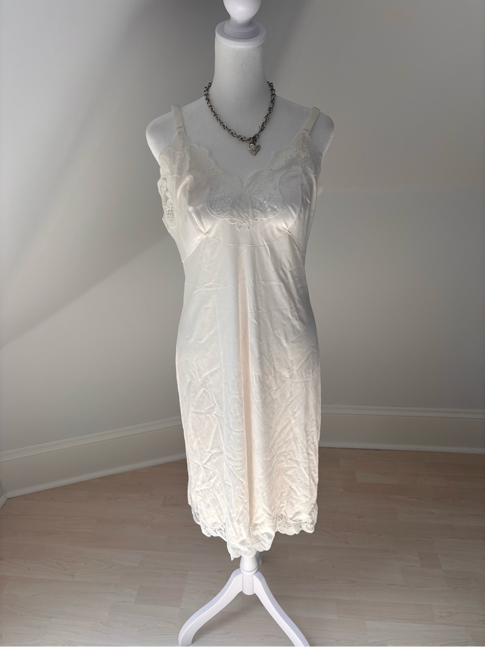 Vintage French Maid Lace Slip Dress 🤍
